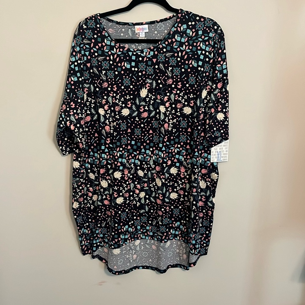 XL LuLaRoe Irma Tunic